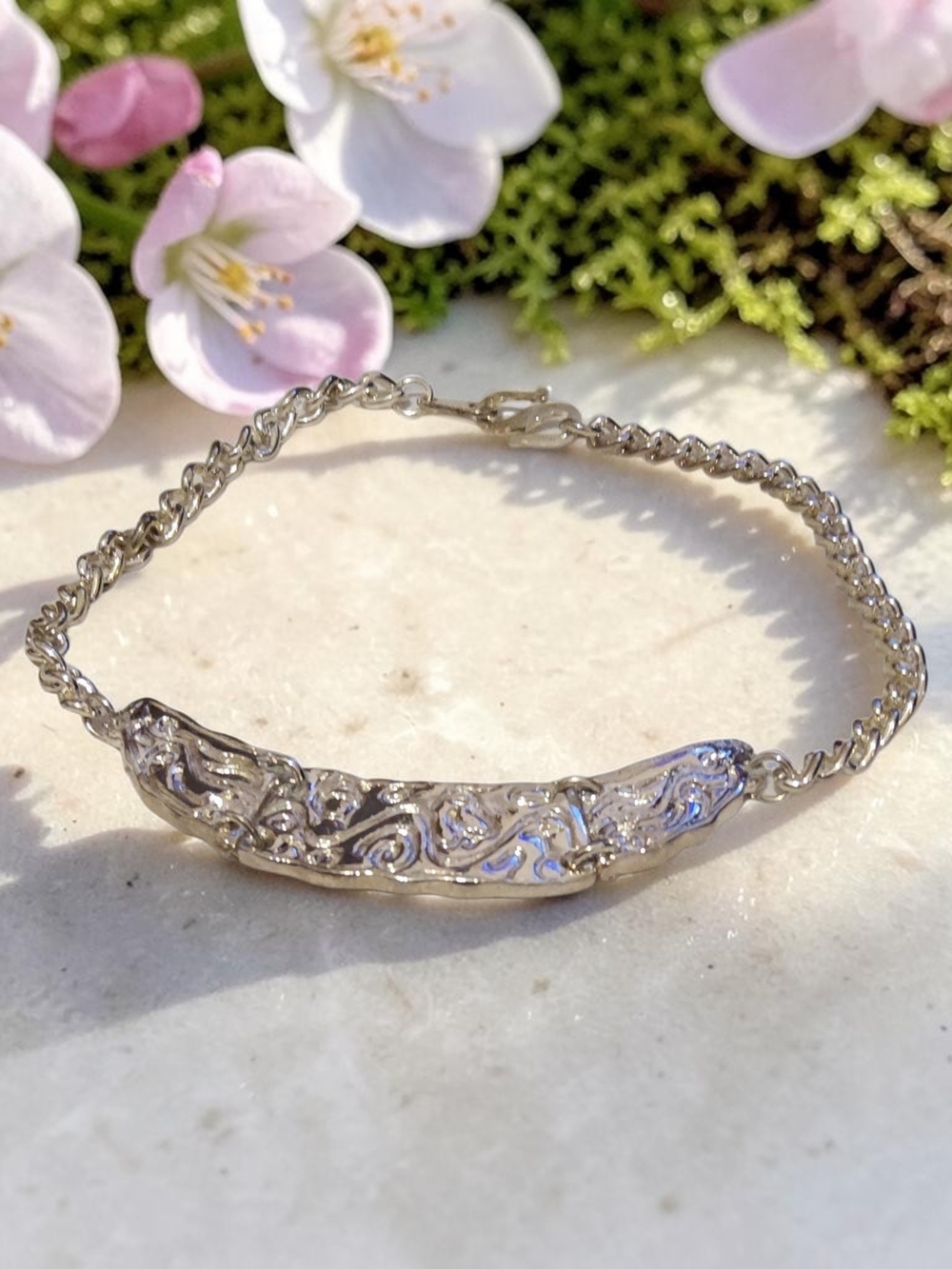 10 / $10 Elegant Silver Filigree Women's Bracelet